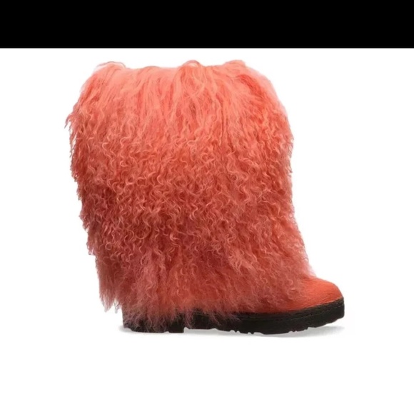Brand New Bearpaw Boetis Il Women's Fur Boots Raspberry - Picture 2 of 4
